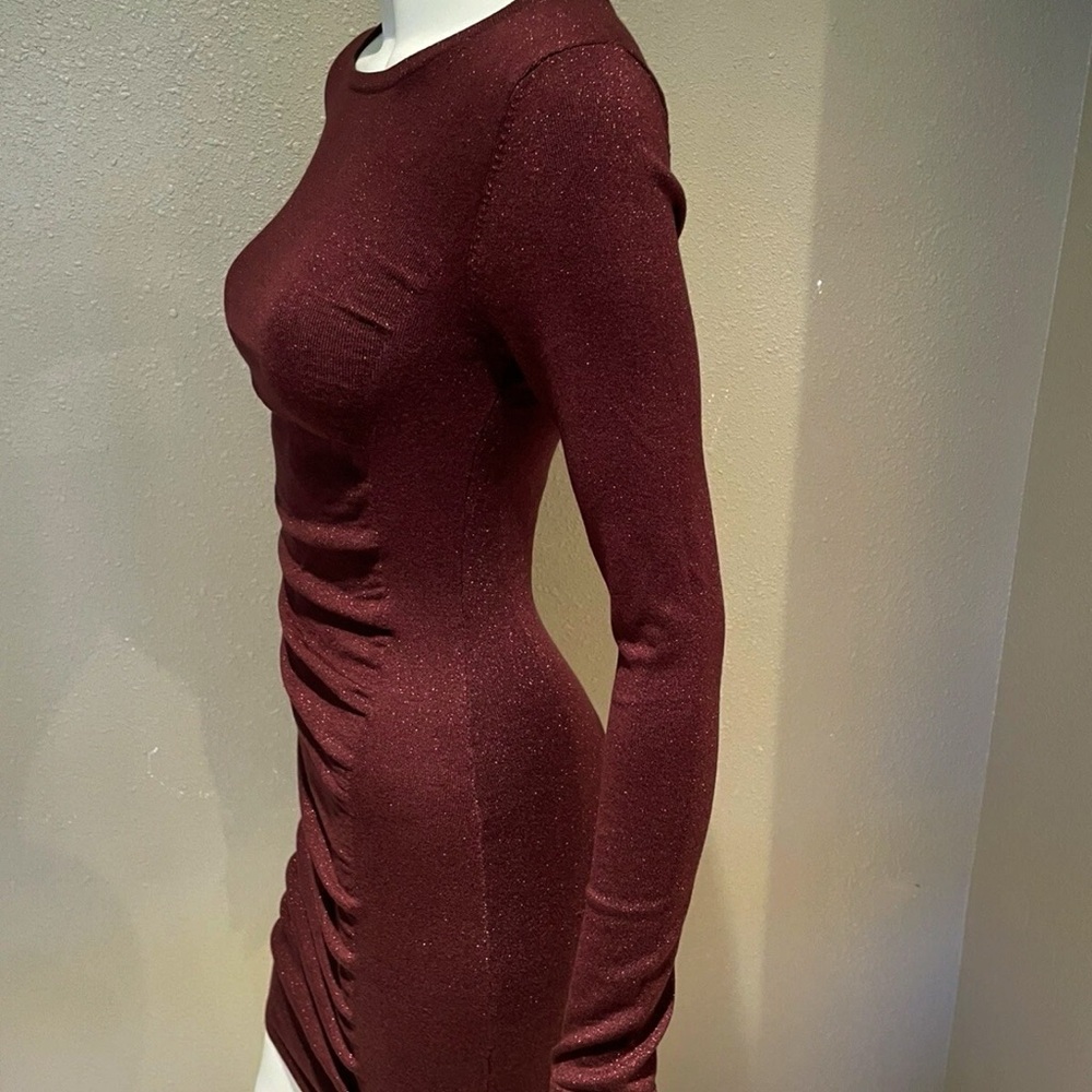 Express women 
Ruched Long Sleeve Bodycon Dress
Metallic Plum 
M
NWT